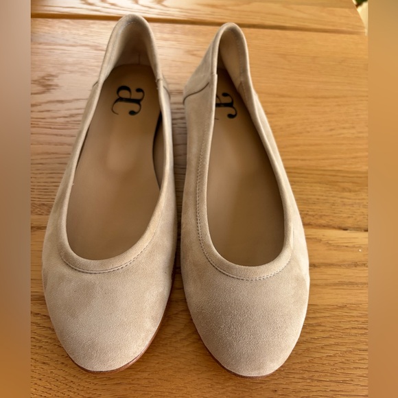 Source Unknown Shoes - Suede Ballet Ballerina Flats Taupe Beige Sz 8